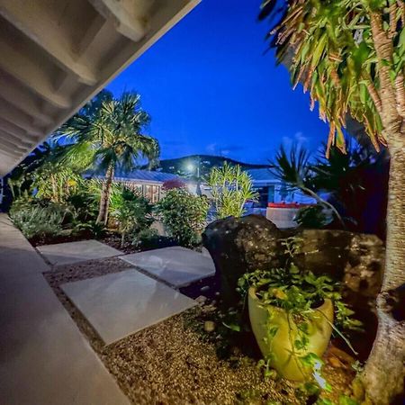 Royal Villa With A Huge Swimming Pool Cowell Battery Екстериор снимка
