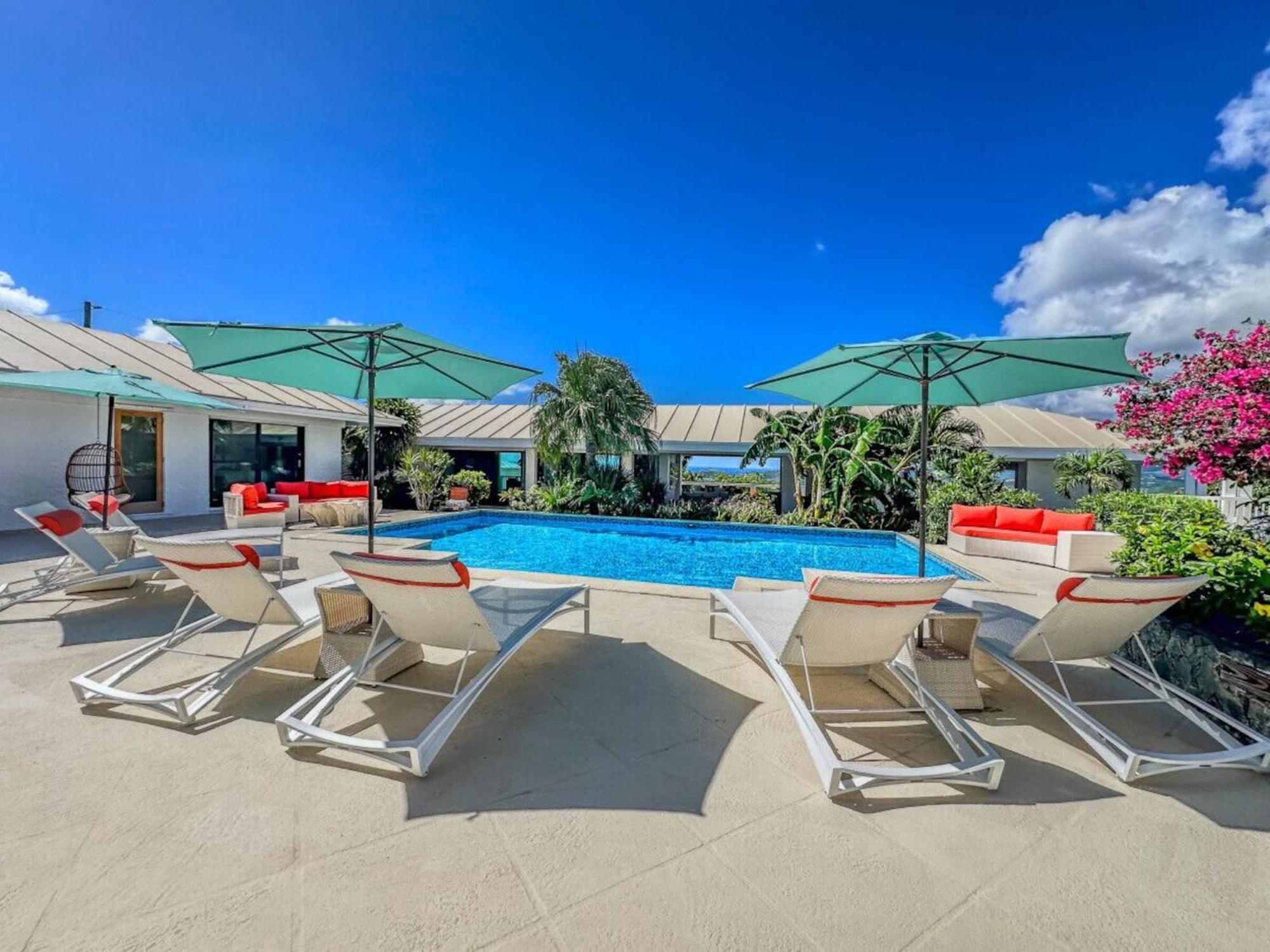 Royal Villa With A Huge Swimming Pool Cowell Battery Екстериор снимка