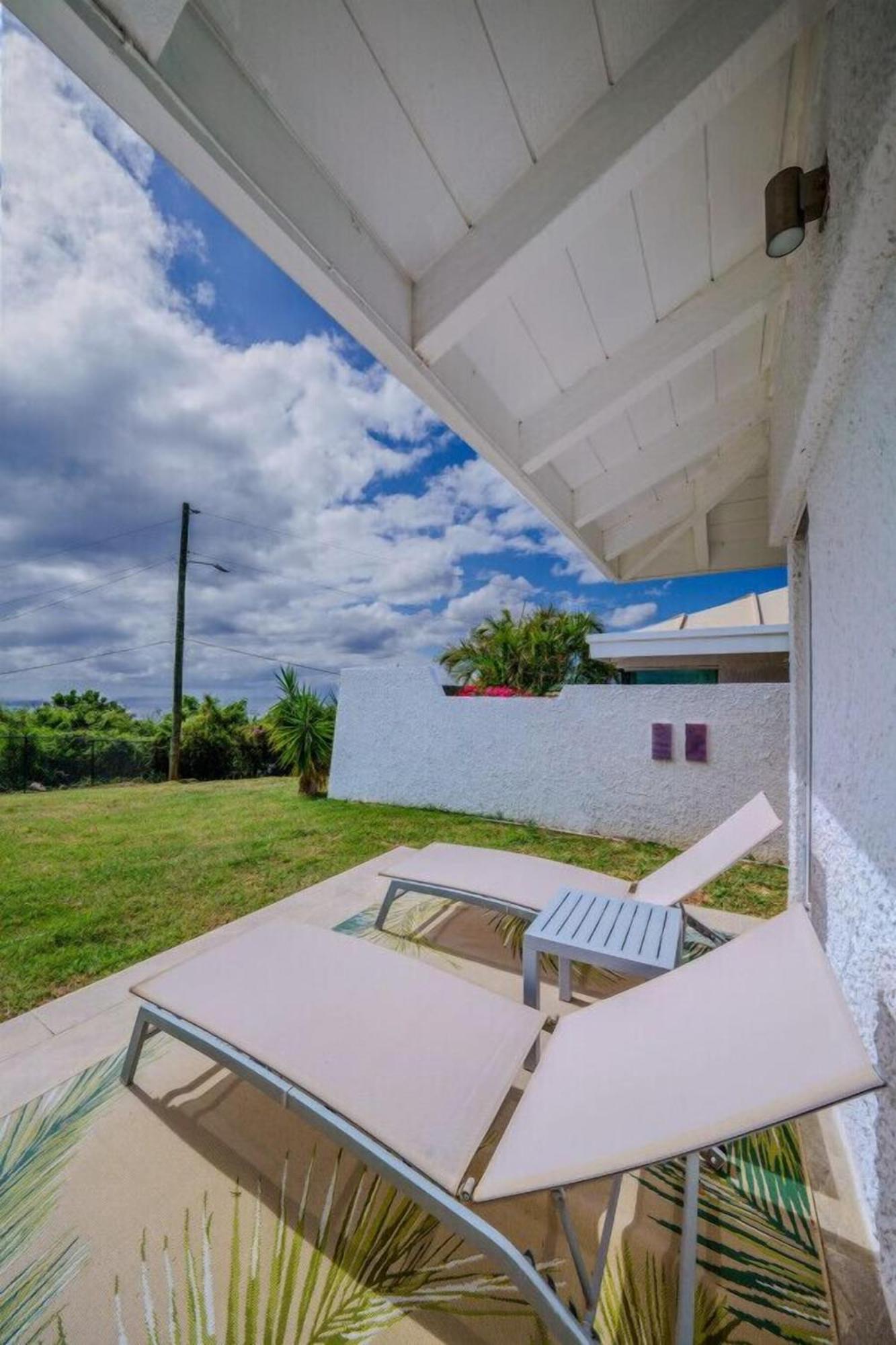 Royal Villa With A Huge Swimming Pool Cowell Battery Екстериор снимка